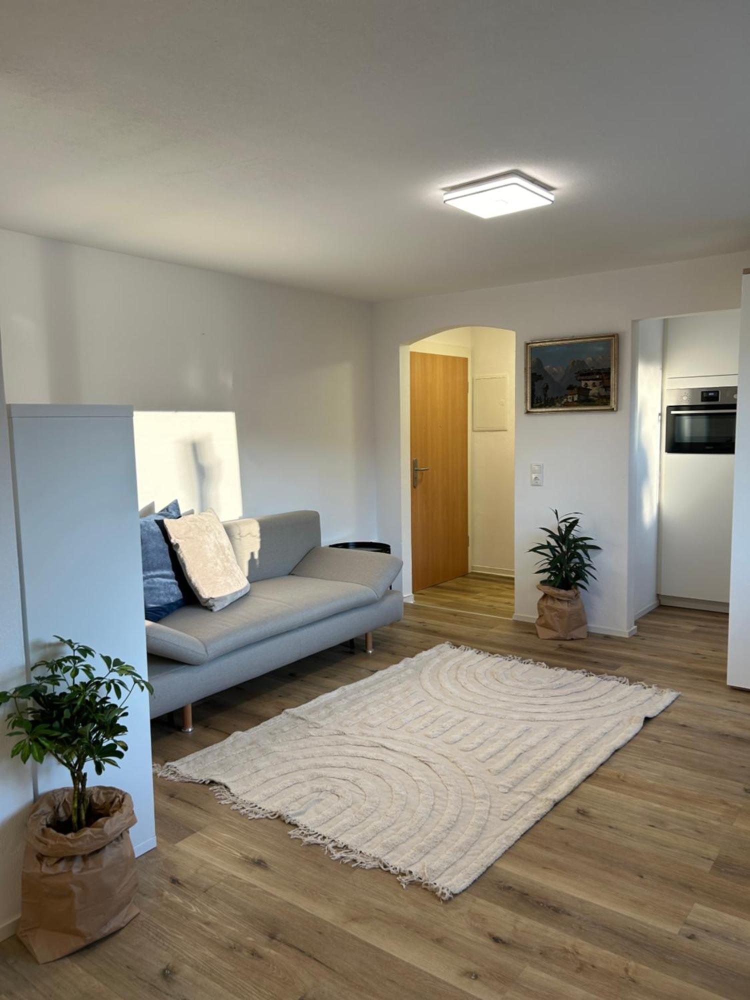 Schoene 1-Zimmer Wohnung Am Bahnhof 2 Parkplaetze Sonthofen Luaran gambar