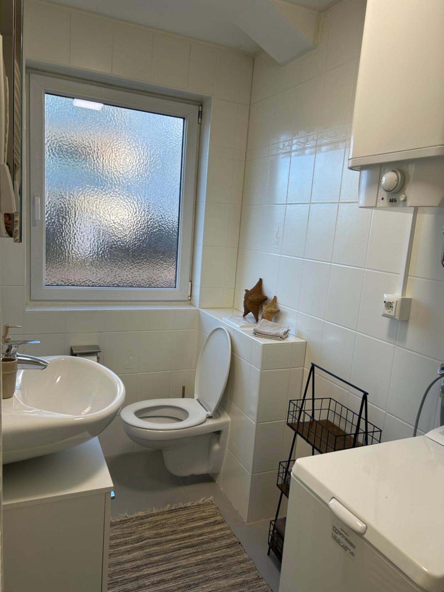 Schoene 1-Zimmer Wohnung Am Bahnhof 2 Parkplaetze Sonthofen Luaran gambar
